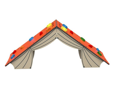 Psagot Playgrounds Climbing House - detail of climbing surface and handholds