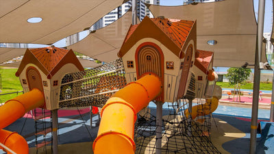 Psagot Playgrounds Long Beach 4 - tube slide descent route