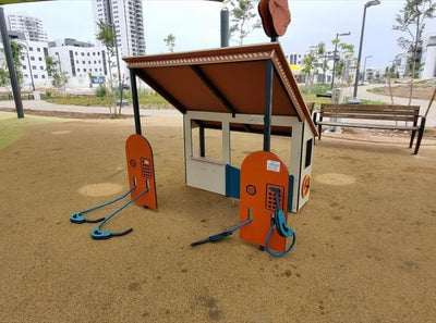 Psagot Playgrounds Junior Gas Station - wheelchair accessible entrance