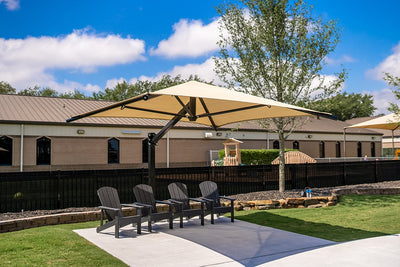 Superior Shade single-column cantilever umbrella shade