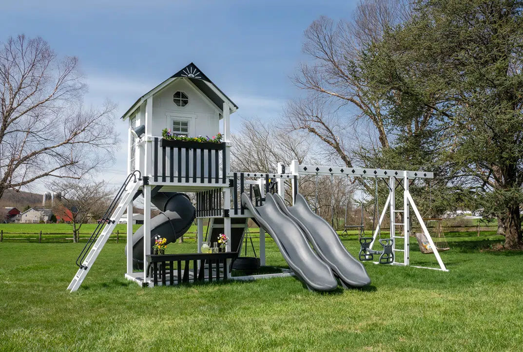 The Overlook Playhouse - King Swings