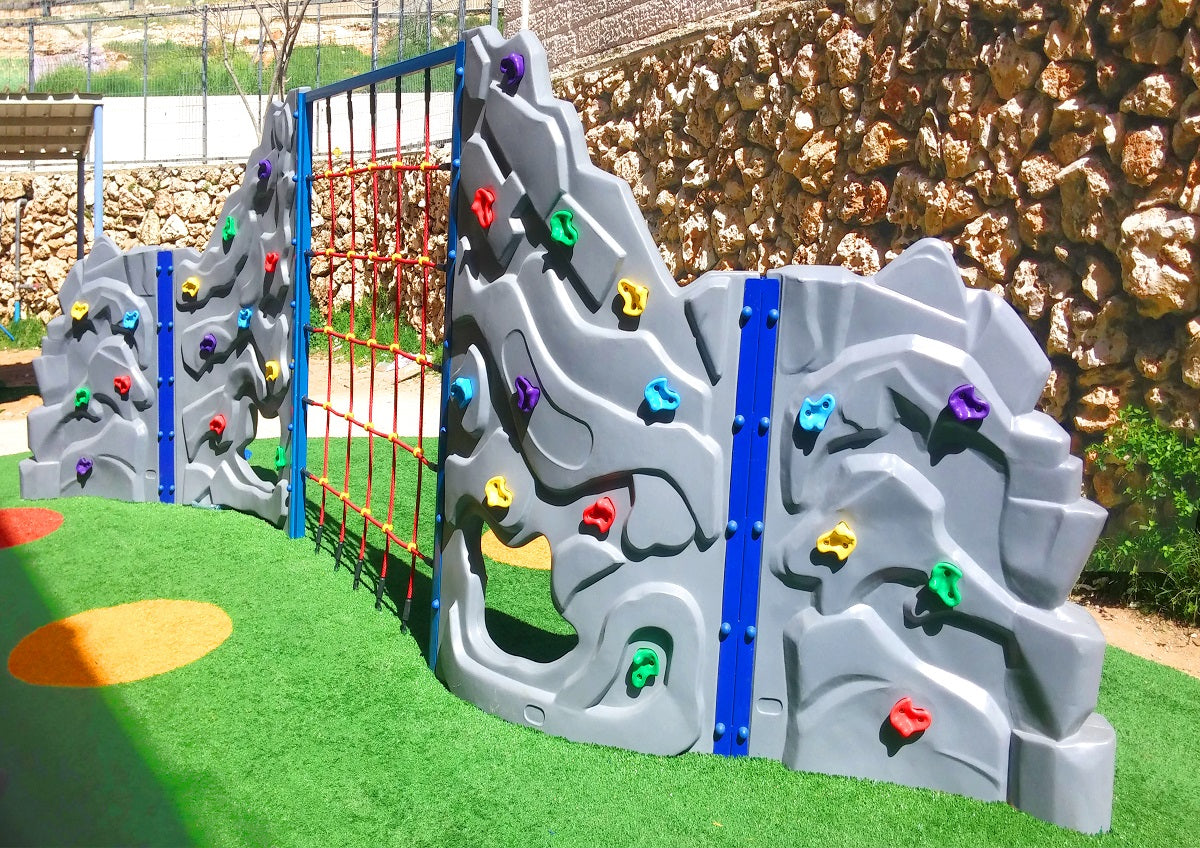 Psagot-Commercial-Playgrounds-Climbing-Wall-C-Build