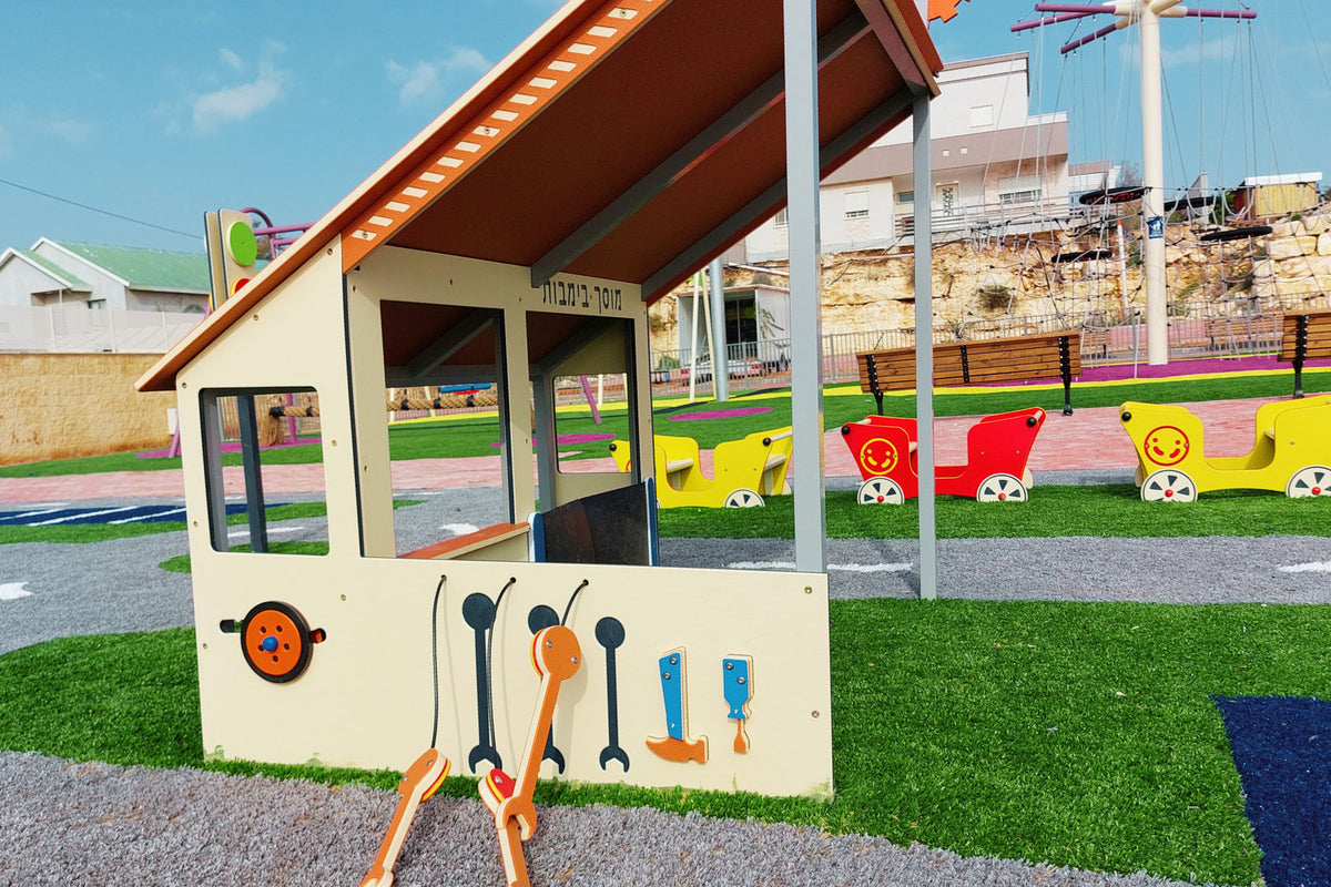 Psagot-Commercial-Playgrounds-Junior-Mechanic-Shop-Build-Side-Left