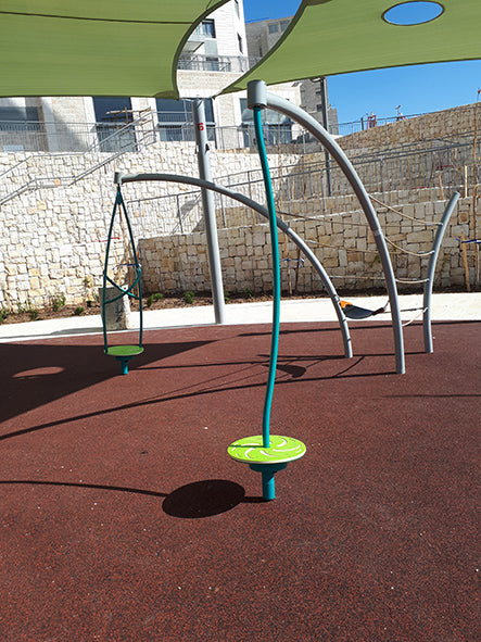 Psagot-Commercial-Playgrounds-Slingshot-Multi-Spinner-Build