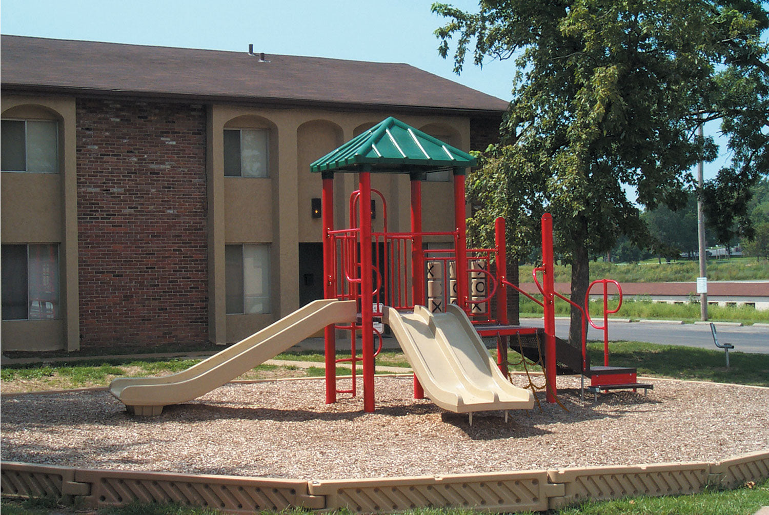 Sports-Play-Modular-Play-Structures-Mallory