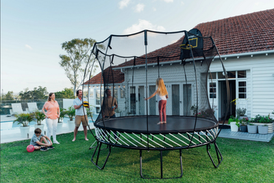 Springfree-10ft-Medium-Round-Trampoline-W-Kids