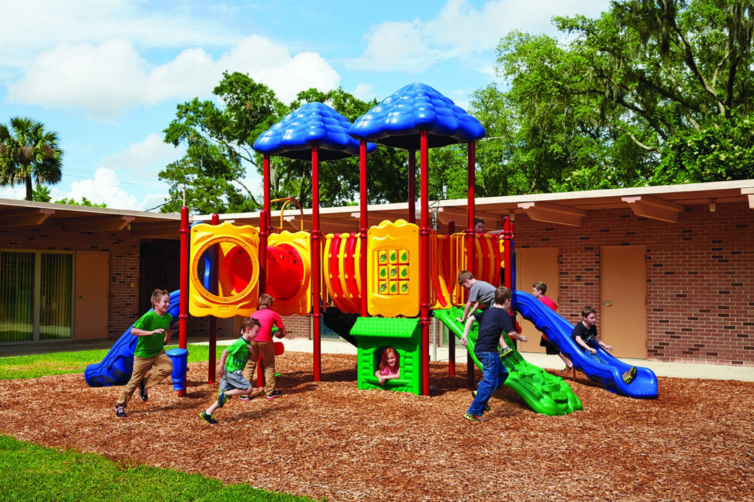 Ultra-Play-Pikes-Peak-Playful-Outside