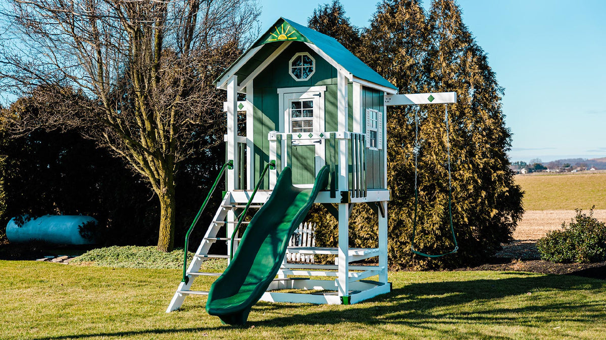 King-Swings-The-Lodge-Playhouse-Front