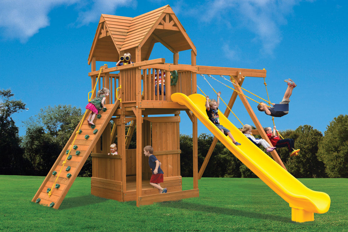 Playground-One-Extreme-Fort-Hangout