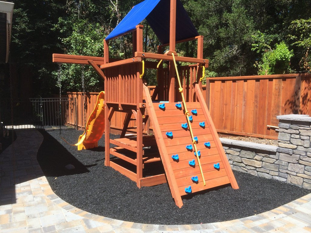 playsafer-rubber-mulch-black-dyed-playground
