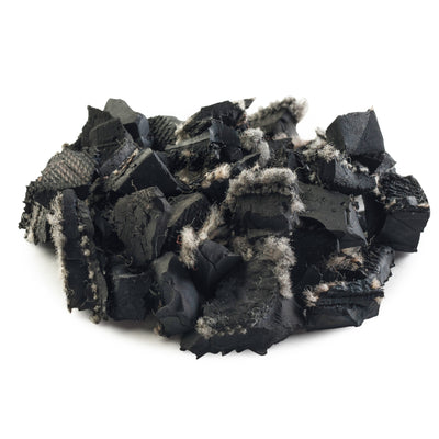 playsafer-rubber-mulch-black-closeup